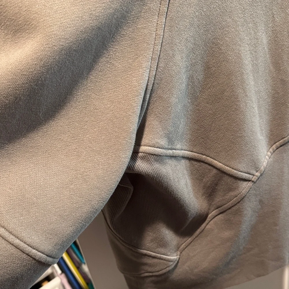Lululemon Scuba half zip - Picture 4 of 5